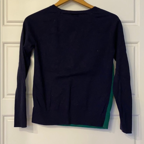 Navy and green sweater - Picture 2 of 2